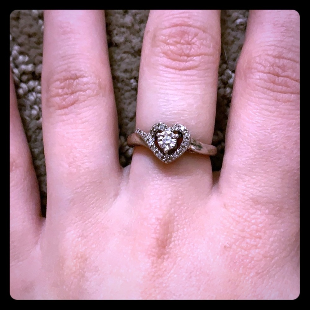 Kay Jewelers heart ring size 7